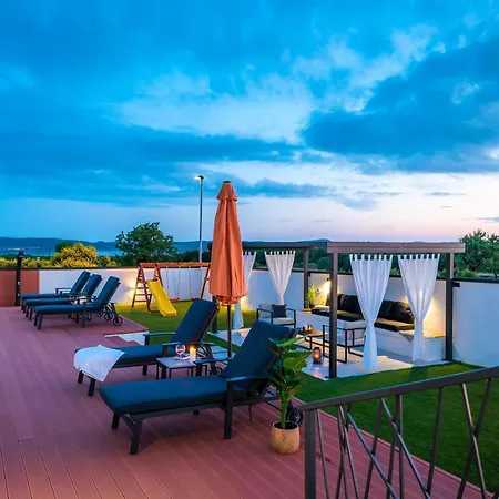 Luna Luxury * Skradin