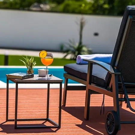 Luna Luxury * Skradin