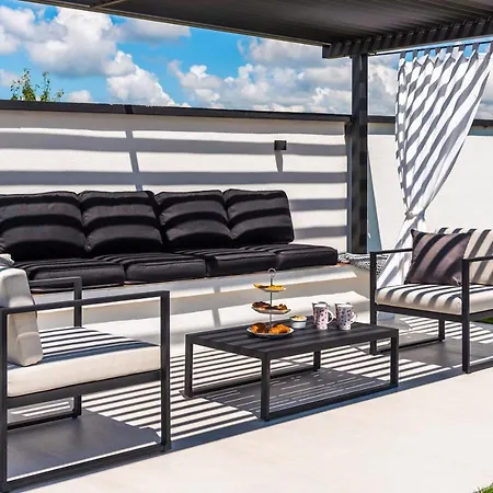 Villa Luna Luxury